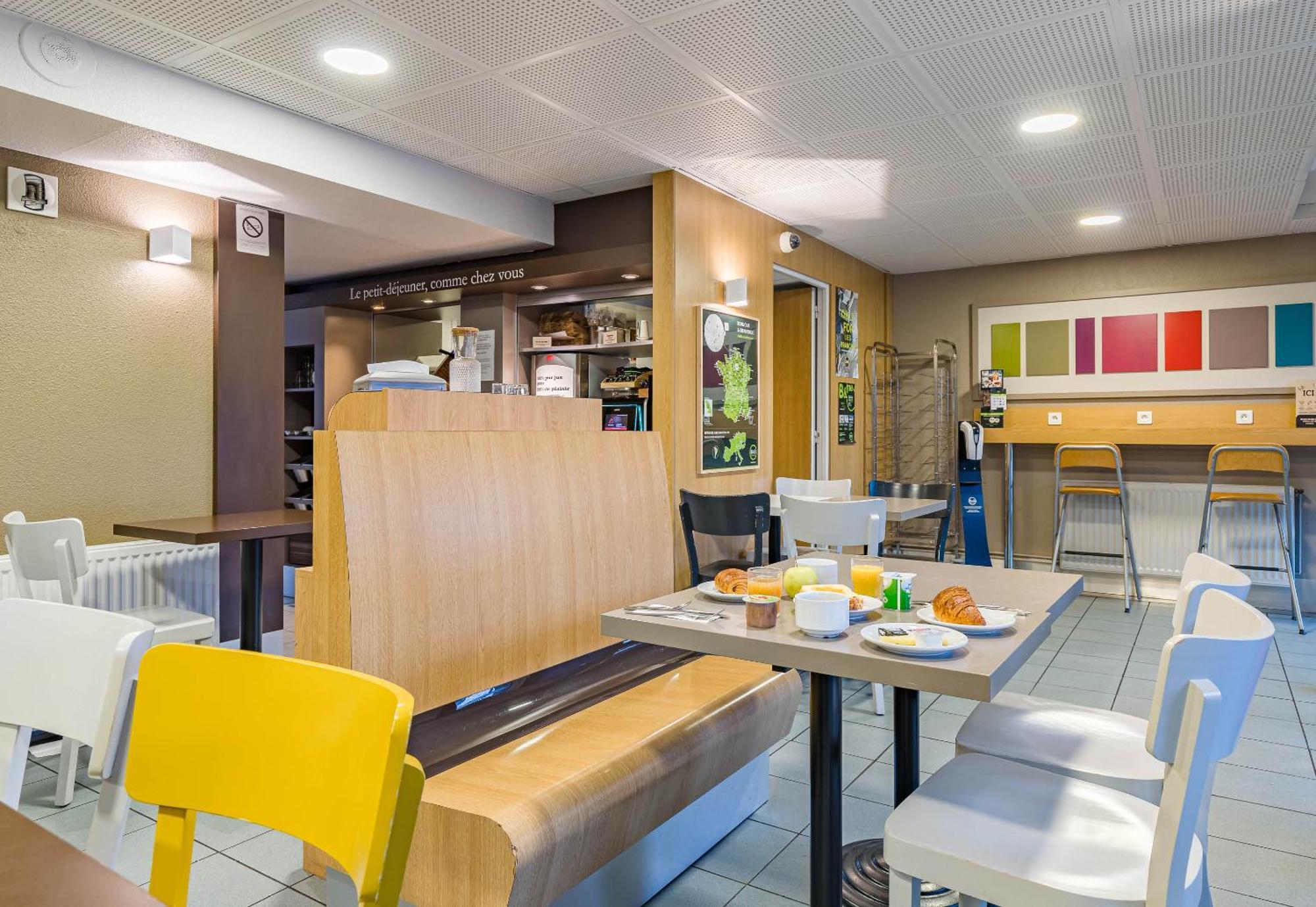 B&B Hotel Tours Nord 1 Val De Loire Exteriör bild