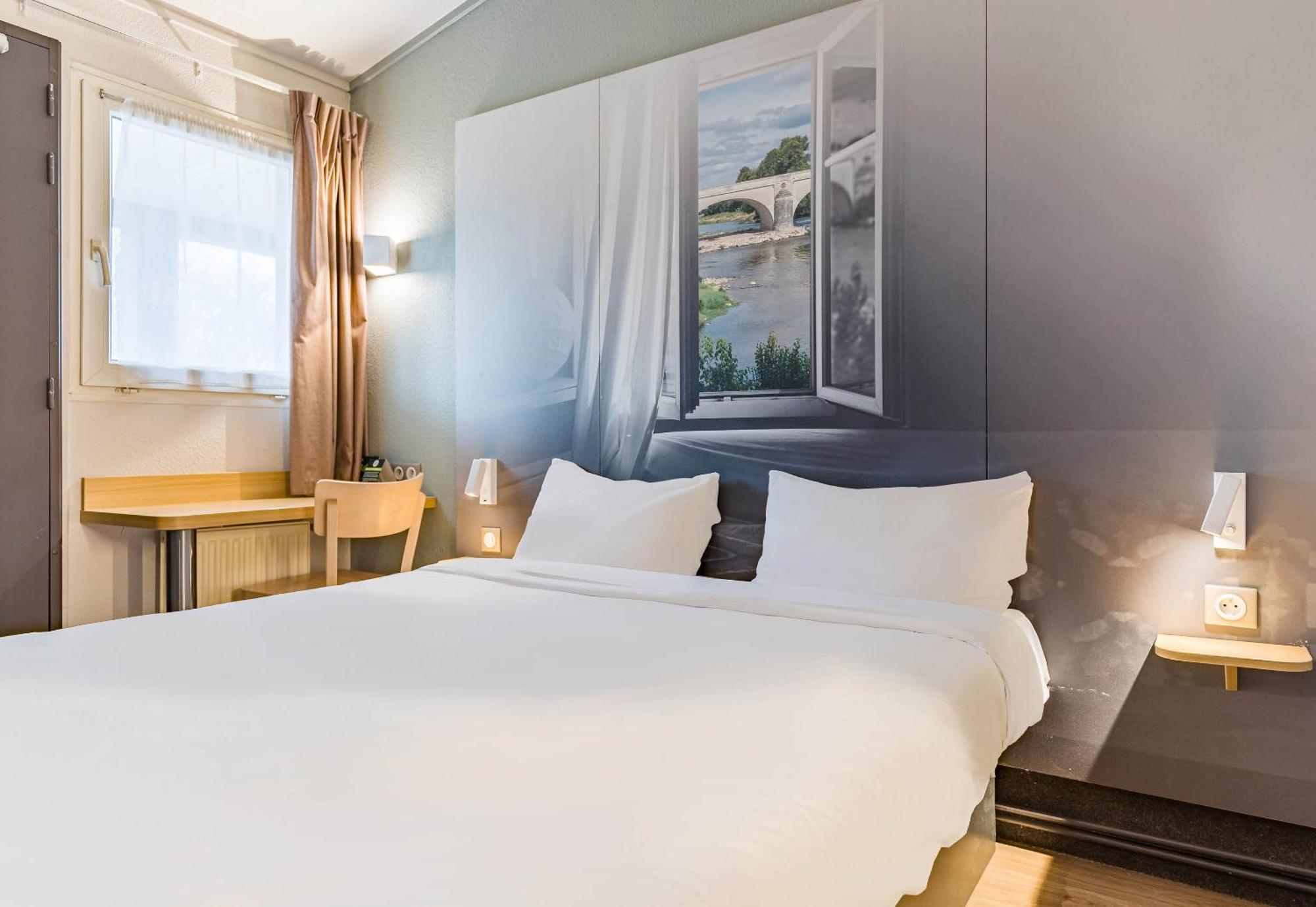 B&B Hotel Tours Nord 1 Val De Loire Exteriör bild